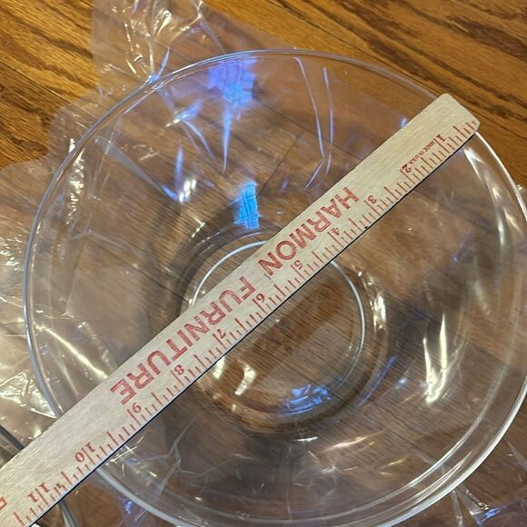 THREE acrylic transparent bowls for entertaining: chips, ice, etc. - Picture 5 of 6
